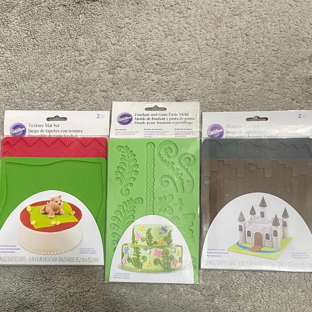 Wilton Set of 3 Texture Mats & Fondant Fern Mold Stone Wood Grass Brick Designs